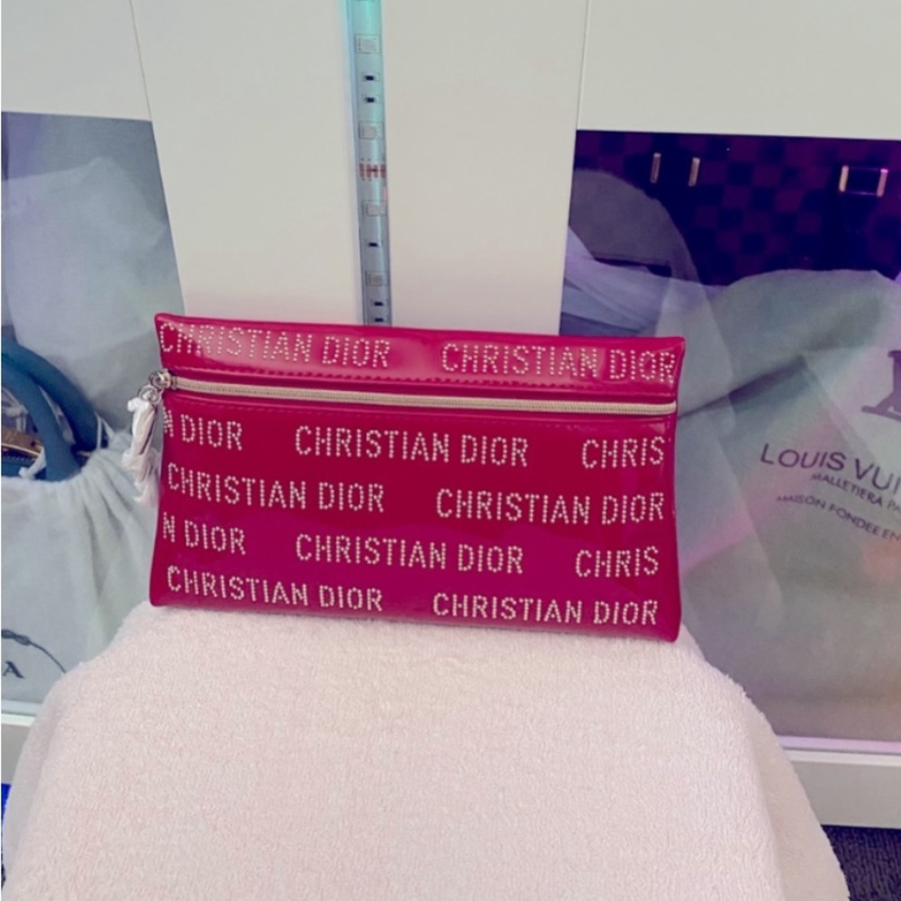 ❤️Christian Dior Novelty Cosmetics Wallet Pouch in Red Patent and gold studs.